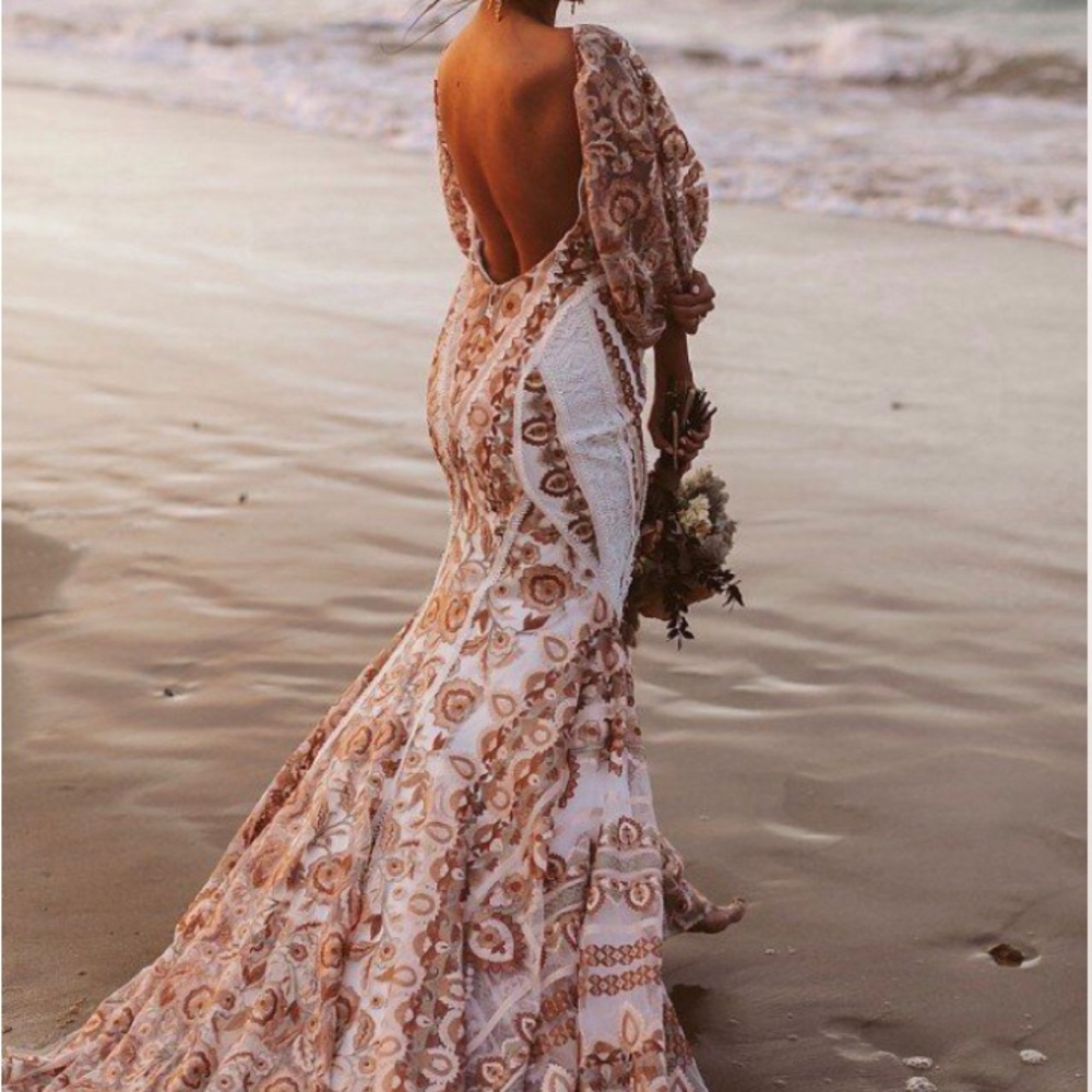 ISO Rue De Seine Tucson Gown